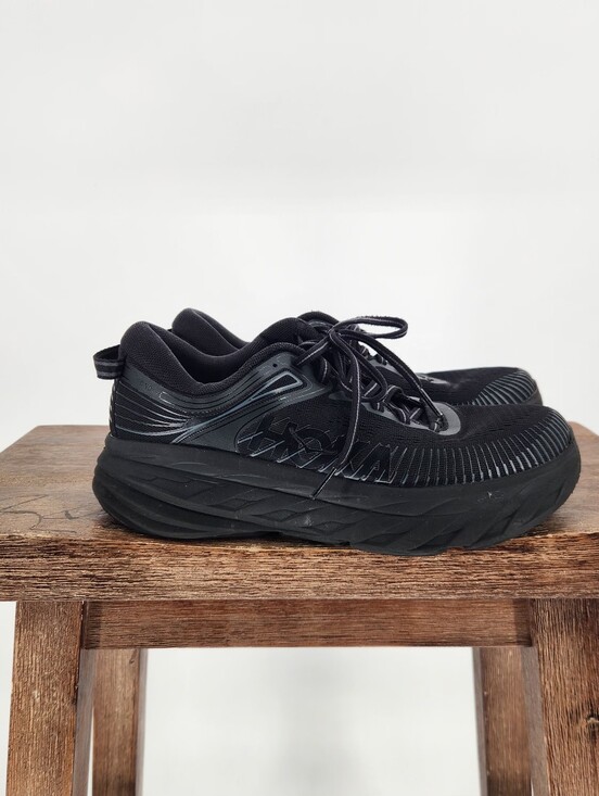 Hoka One One Shoes - Hoka One‎ One Bondi 7 Black Sz8 Women'sAthleisure, gym,hiking, running.